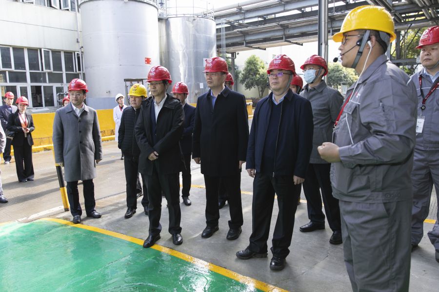 16165836815867547dXf.jpg XIAN2416.jpg